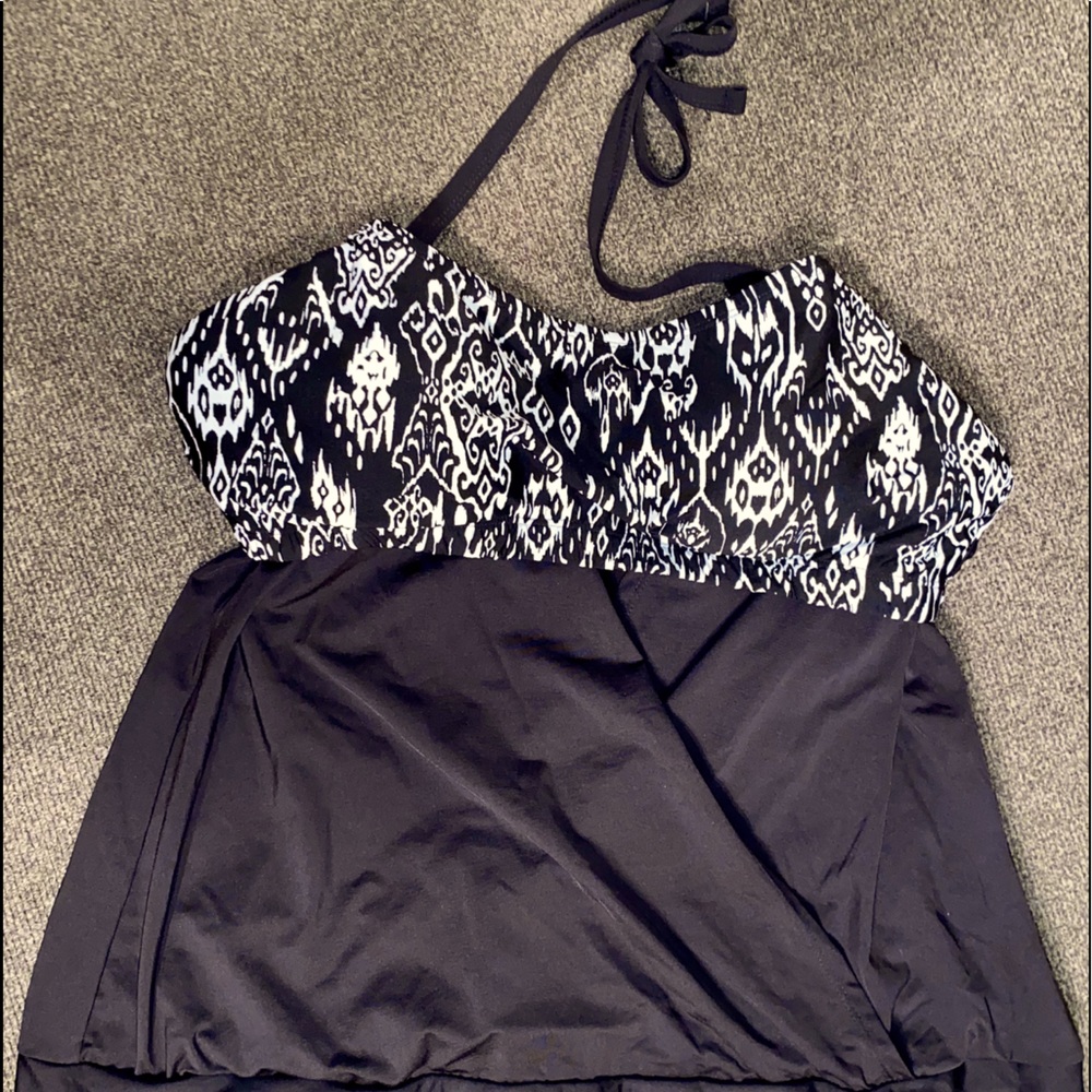 Next- NEXT STRETCH FABRIC UPF50 HALTER TANKINI TOP